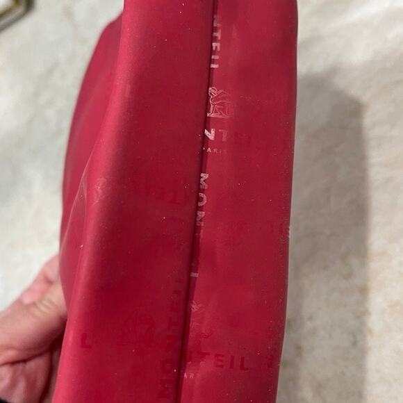 Monteil Paris cosmetic zippered pouch red - Picture 10 of 12